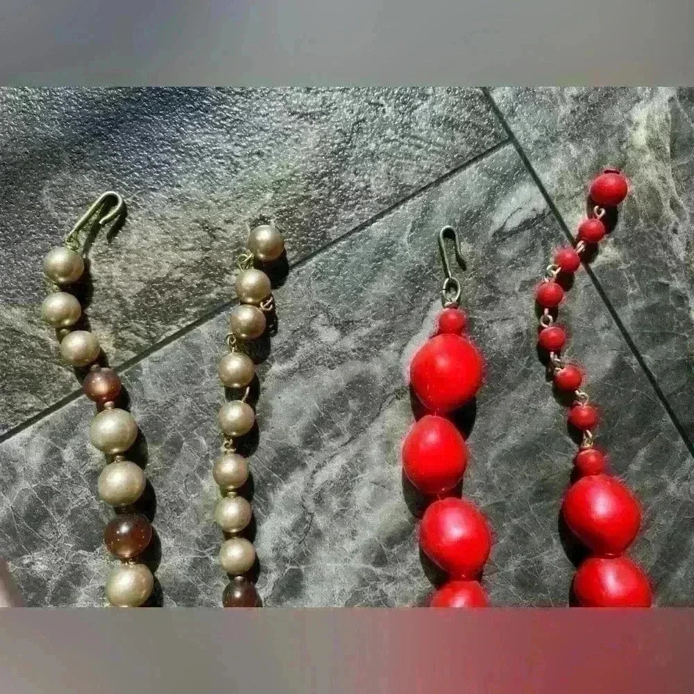 Vintage/Old Costume Jewelry 2 Necklaces in a Bundle - Picture 2 of 2